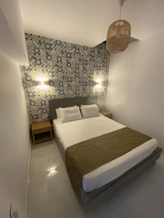 נאוס מרמרס Candi Central Apartments מראה חיצוני תמונה