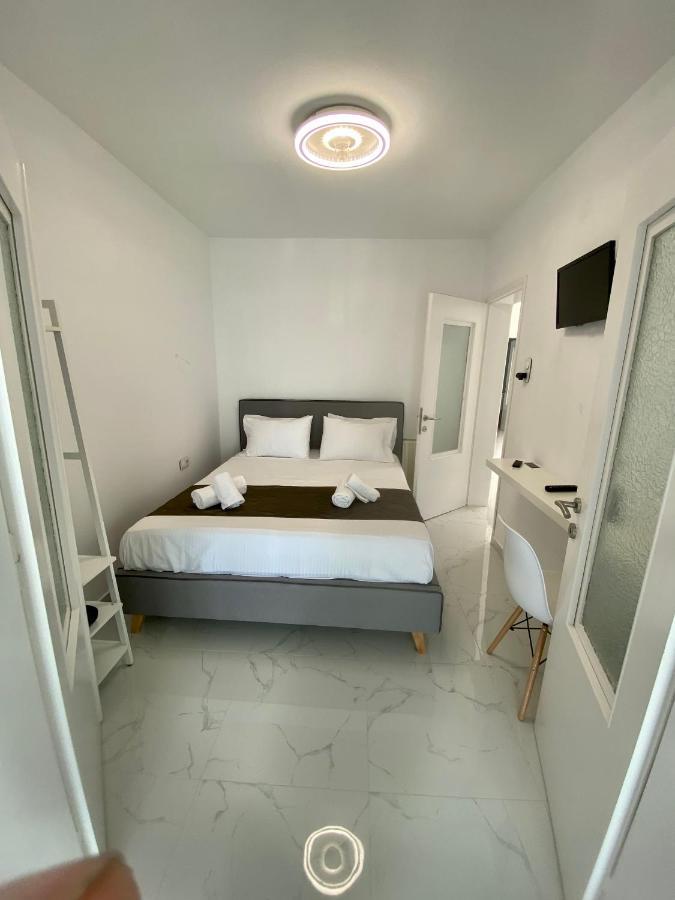 נאוס מרמרס Candi Central Apartments מראה חיצוני תמונה