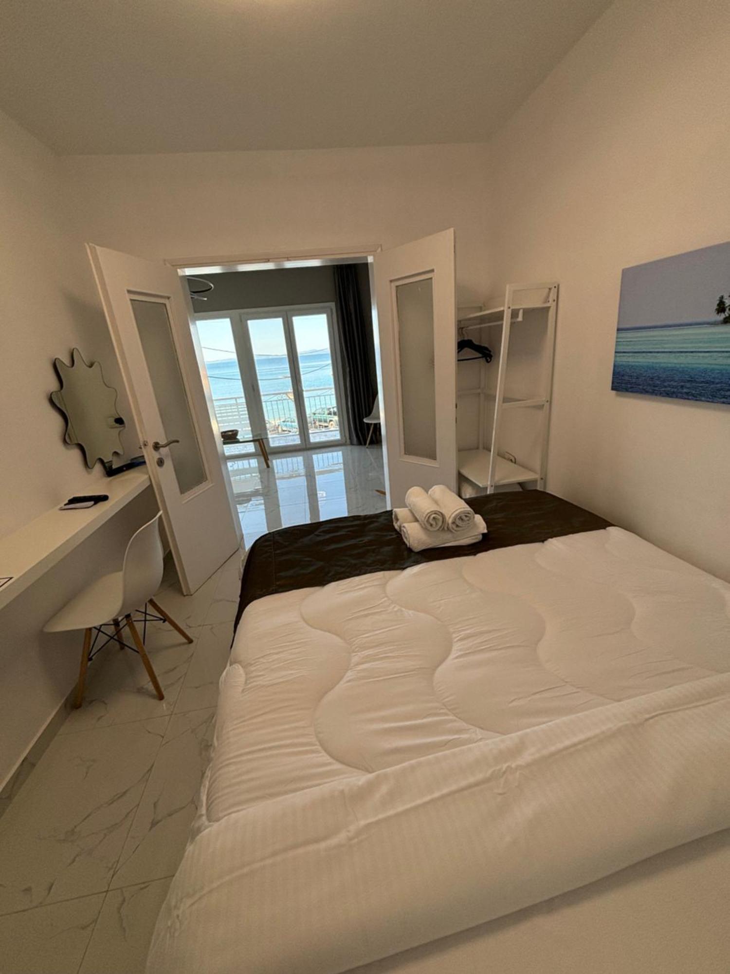 נאוס מרמרס Candi Central Apartments מראה חיצוני תמונה