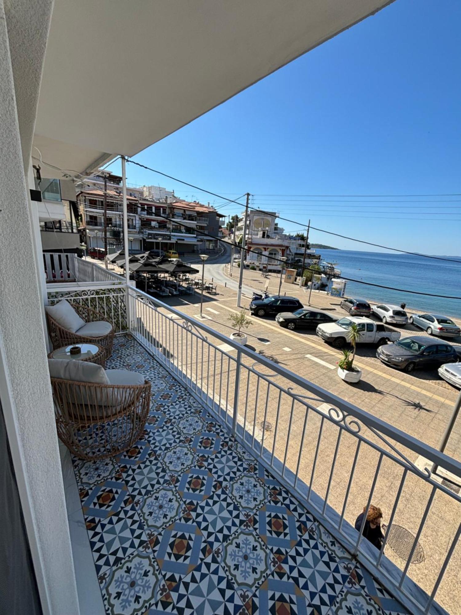 נאוס מרמרס Candi Central Apartments מראה חיצוני תמונה