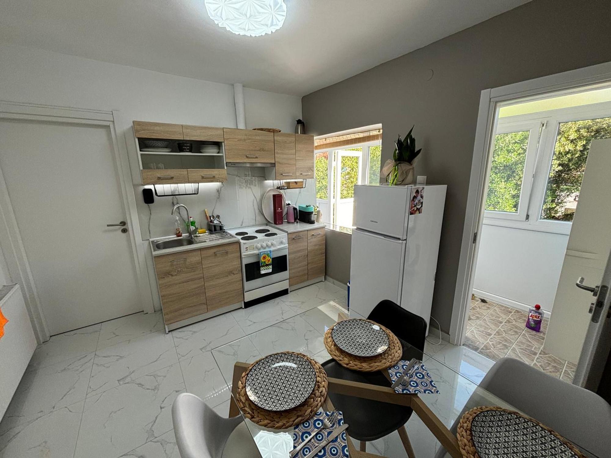 נאוס מרמרס Candi Central Apartments מראה חיצוני תמונה